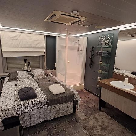 Beautyd Grey Room Centrum Gullegem Вевелгем Екстер'єр фото