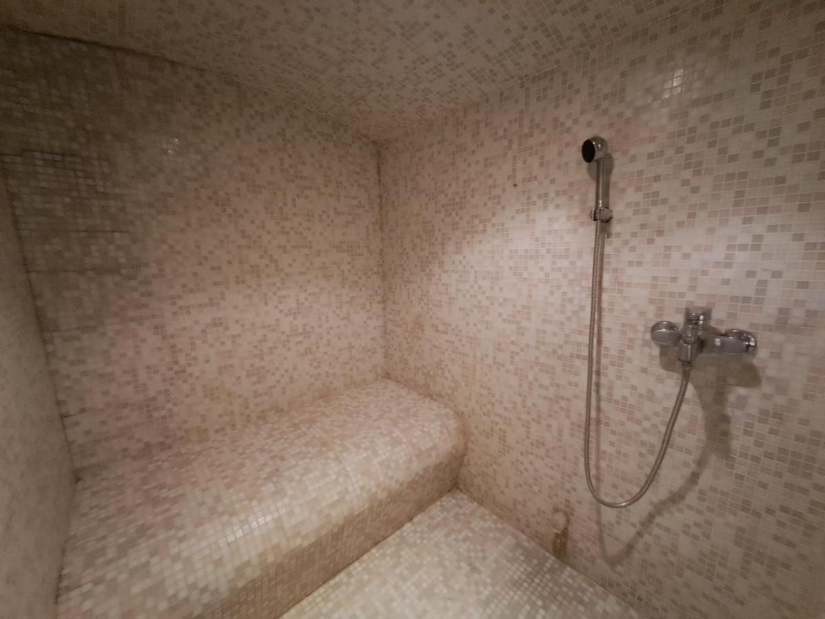 Beautyd Grey Room Centrum Gullegem Вевелгем Екстер'єр фото